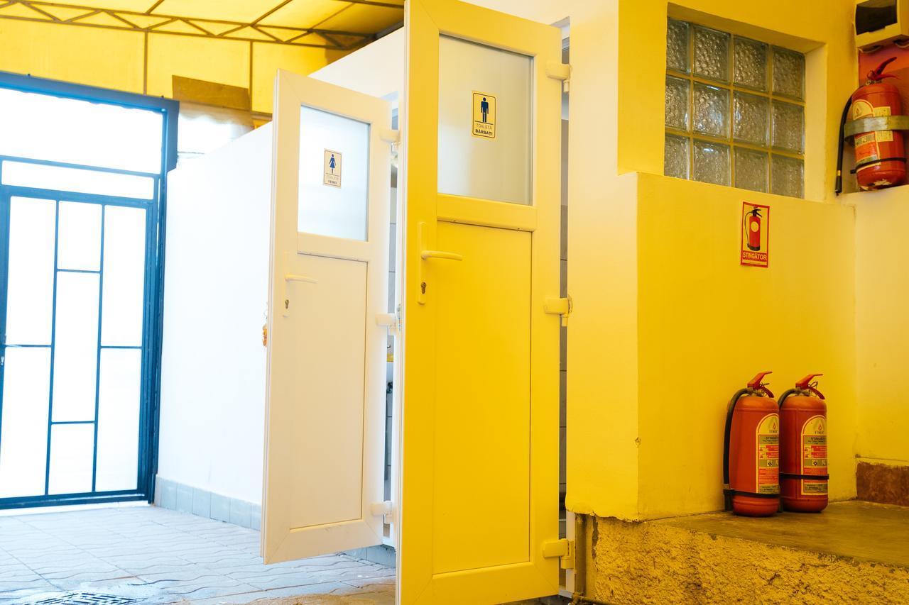 Casa Roz Hostel *